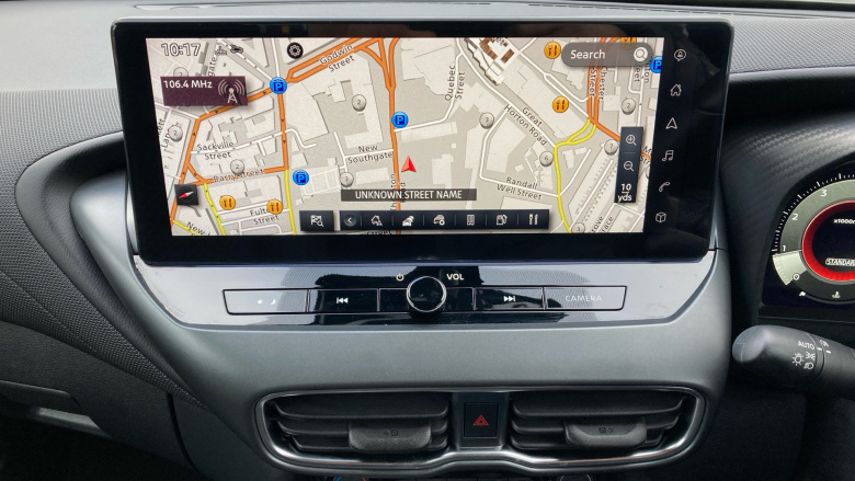 Nissan Juke 1.0 DiG-T N-Connecta 5dr Petrol Hatchback